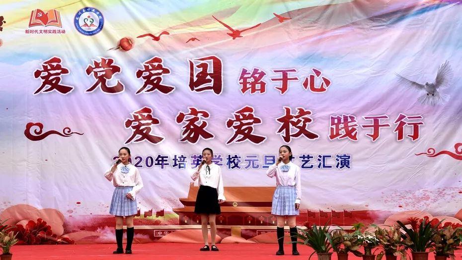 你好，户口问题可以问下大家吗？游戏画面