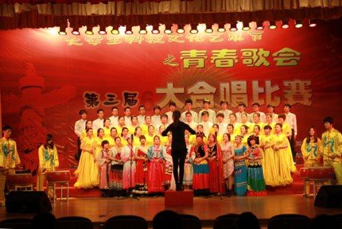 山西煤企原董事长受贿上亿,喝酒只喝“一茅五”,家中奢侈品摆满一地