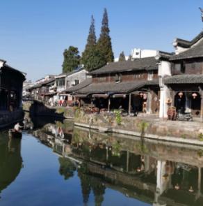 小卖部卖十一斤韭菜获利三元被罚三万 ，律师：应免于处罚!你赞同吗？游戏画面