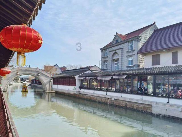 河南焦作:放心消费“安心”购 “ 烟火气”里年味浓