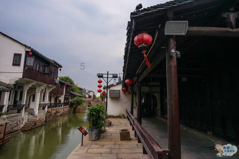 海南“村VA”迎春赛｜轻松取胜 公坡镇香米队核心人物周国宝获得“最佳球员”称号